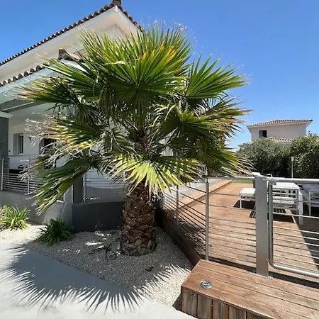 Villa Maison Avec Piscine Chauffee Aimargues