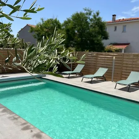 Villa Maison Avec Piscine Chauffee Aimargues