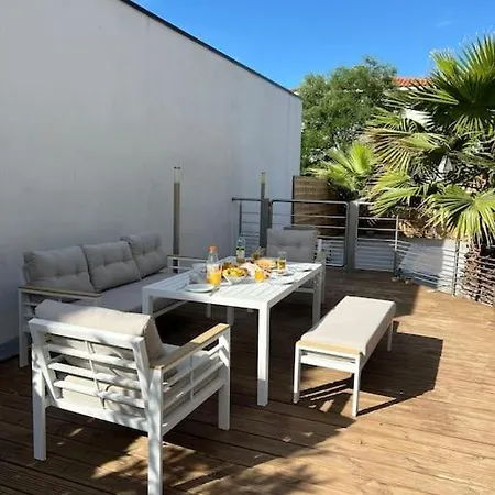 Villa Maison Avec Piscine Chauffee Aimargues